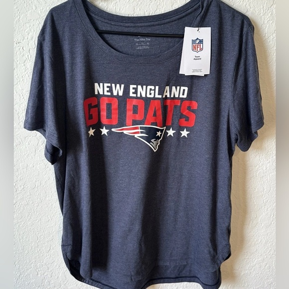 Women’s XL New England Patriots NIKE Navy Blue T-Shirt NWT 🔥 GO PATS - Picture 1 of 4